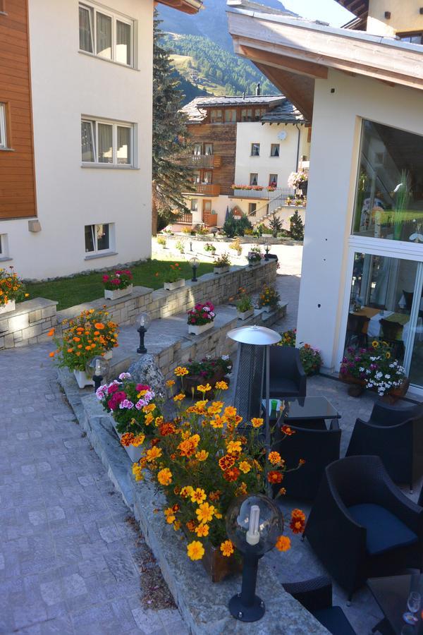 Hotel Bärgsunnu Saas-Grund Exterior foto